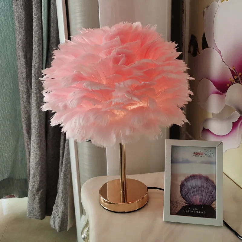 Modern Feather Table Lamp