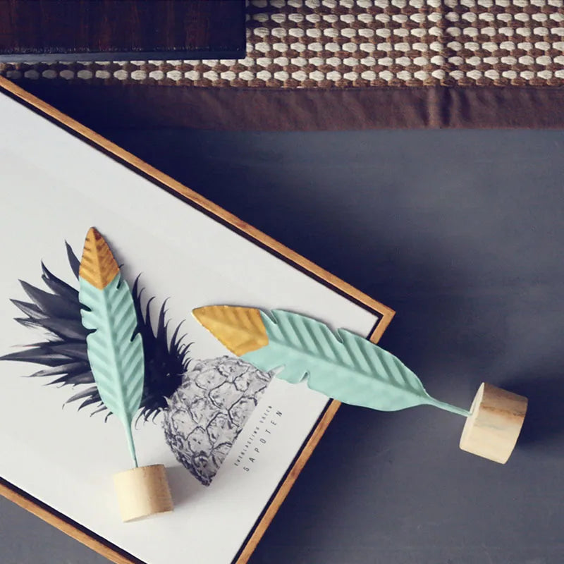 Modern Feather Wooden Decorations Simple Miniature Figurines
