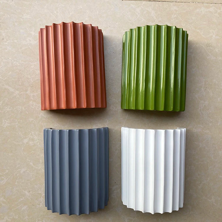 Cream Style Resin Bedroom Wall Lamp