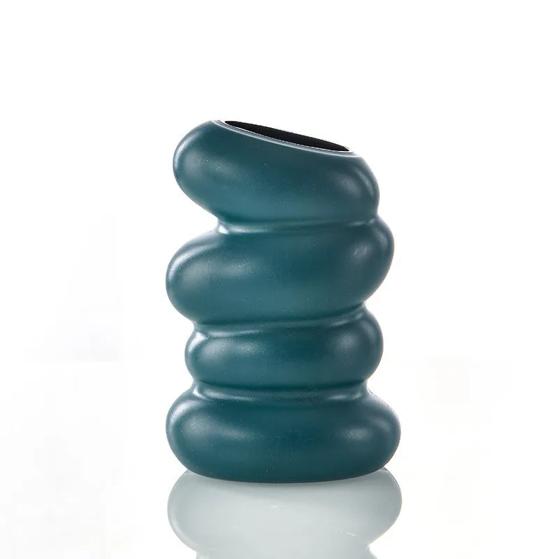 1 Pc Plastic Spiral Decorative Vase